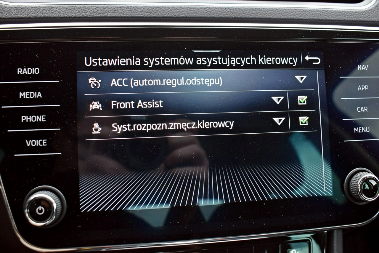 Skoda Superb - Zdjęcie 22