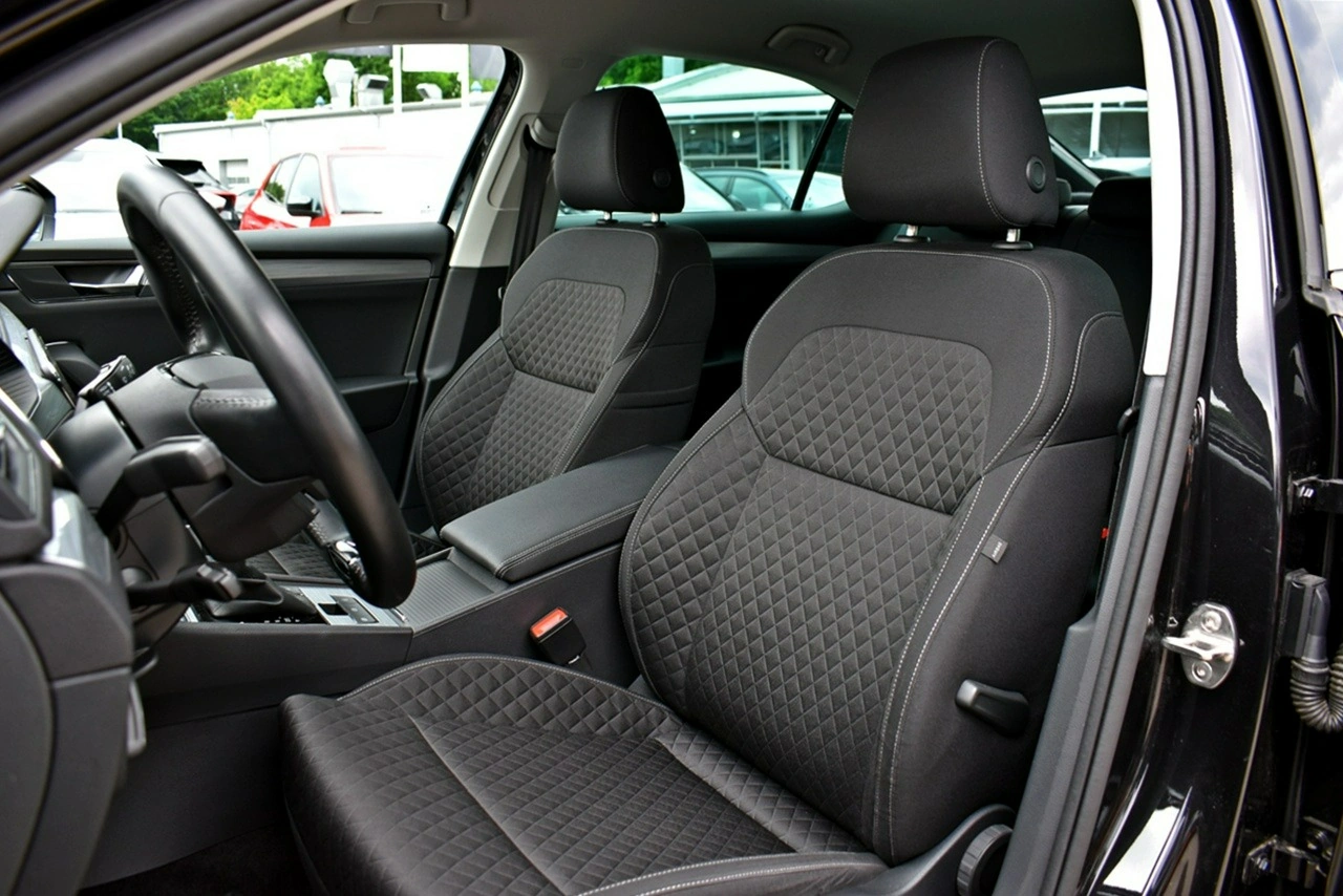 Skoda Superb - Zdjęcie 10