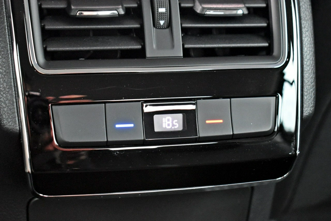 Skoda Superb - Zdjęcie 11