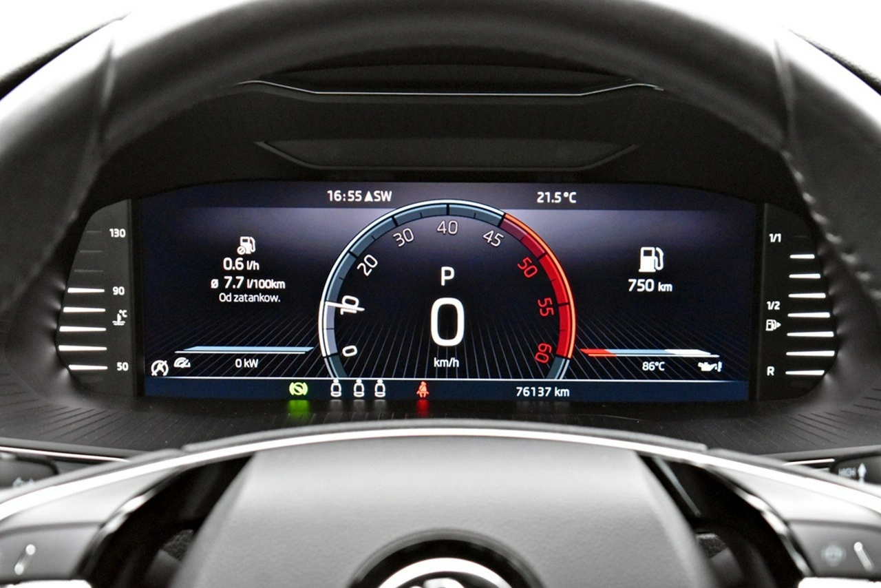 Skoda Superb - Zdjęcie 16