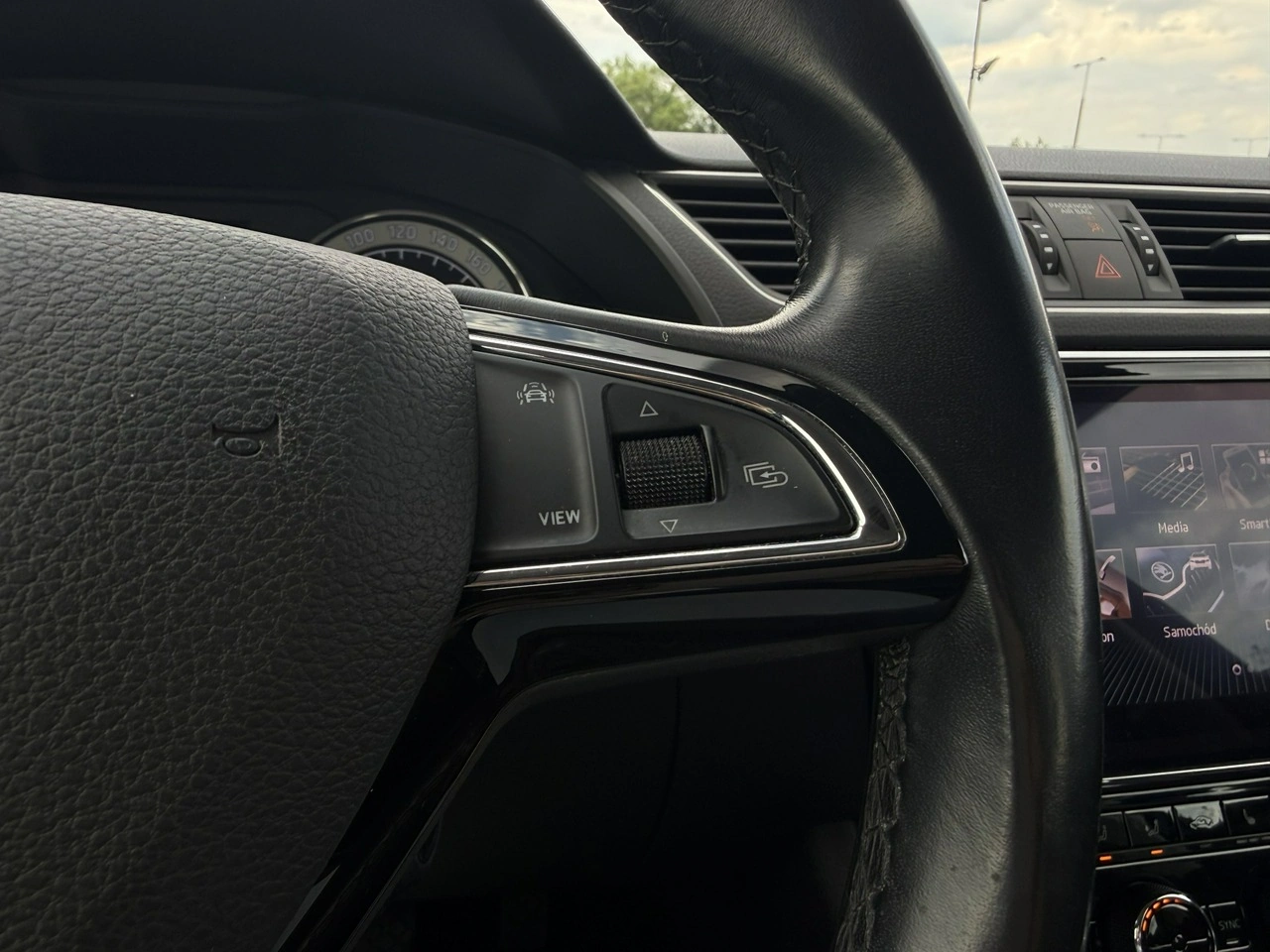 Skoda Superb - Zdjęcie 16