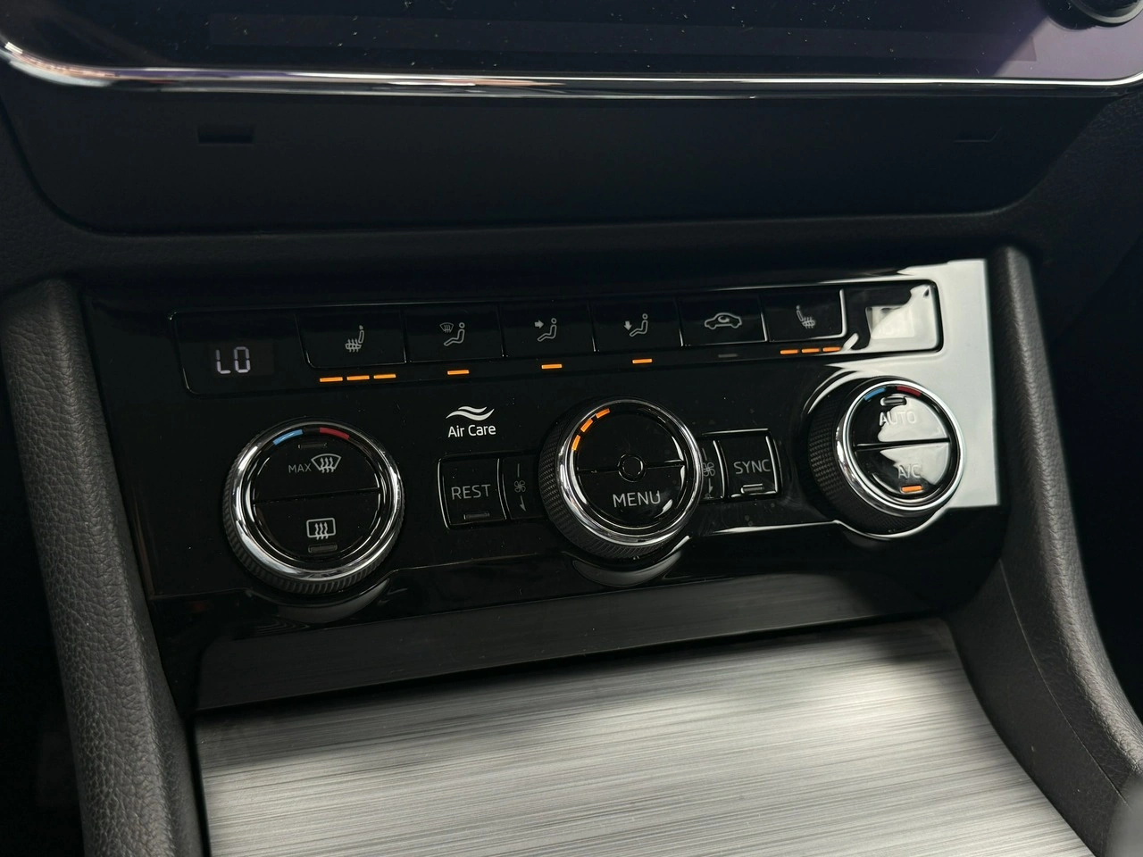 Skoda Superb - Zdjęcie 24