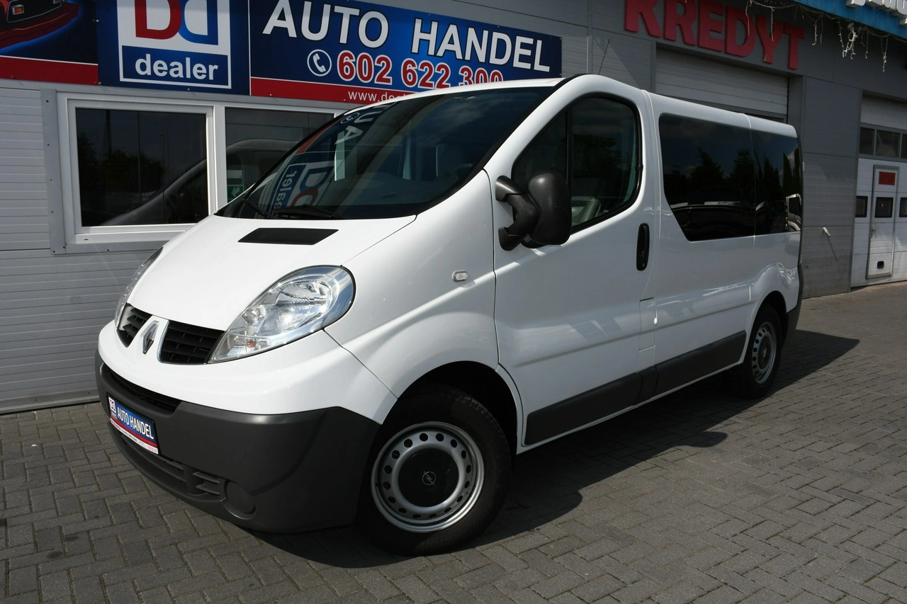 Renault Trafic - Zdjęcie 9