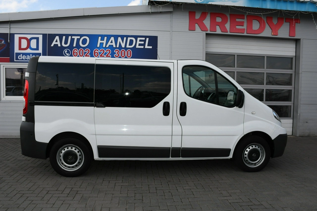 Renault Trafic - Zdjęcie 11
