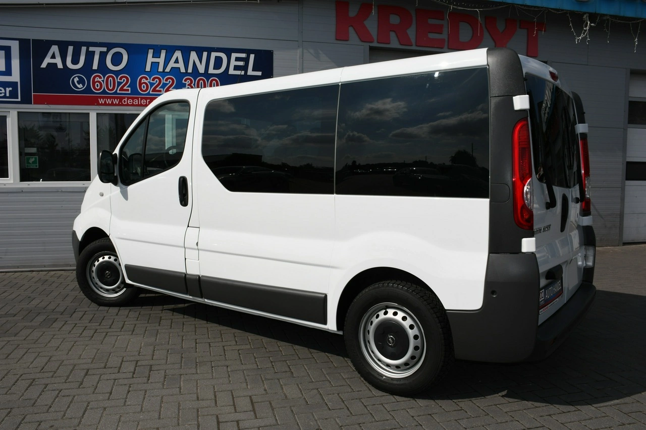 Renault Trafic - Zdjęcie 15