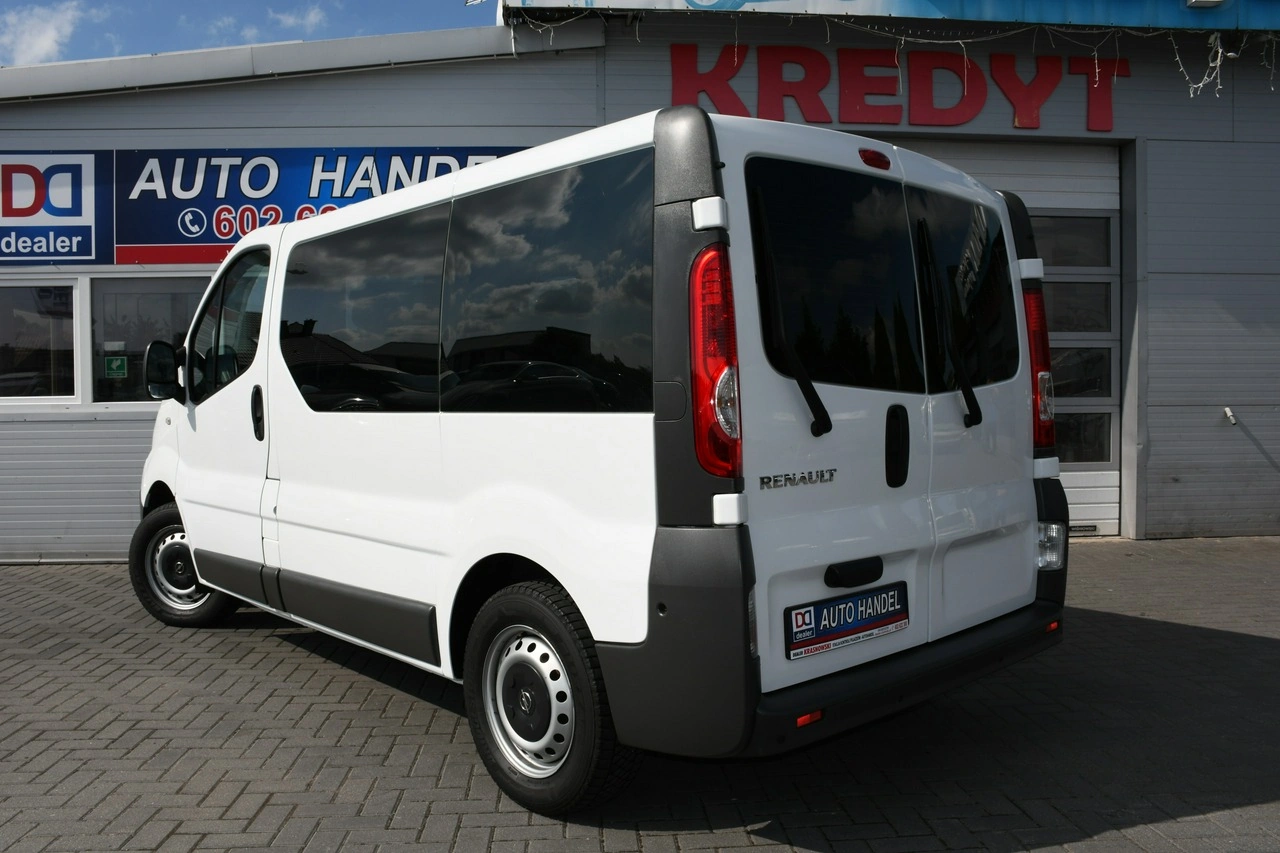 Renault Trafic - Zdjęcie 16