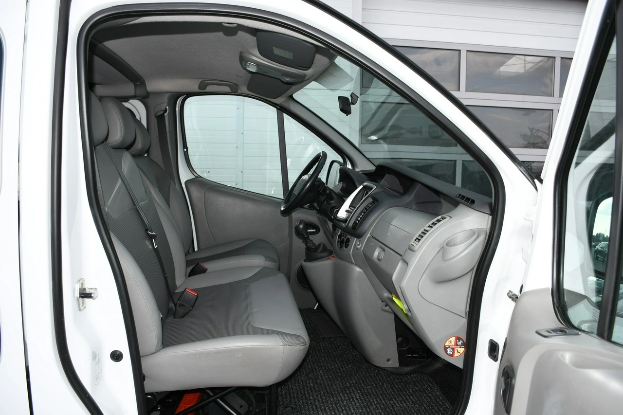Renault Trafic - Zdjęcie 26