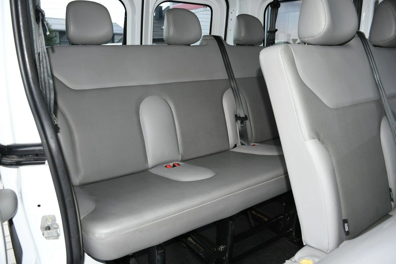 Renault Trafic - Zdjęcie 28