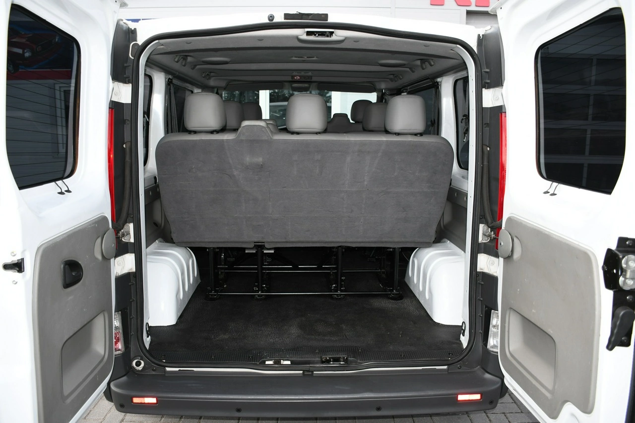 Renault Trafic - Zdjęcie 31