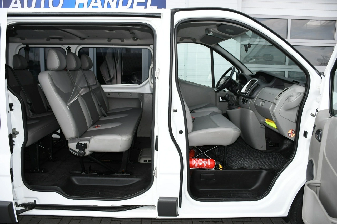 Renault Trafic - Zdjęcie 5
