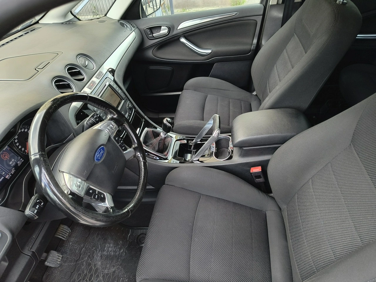 Ford S-Max - Zdjęcie 9