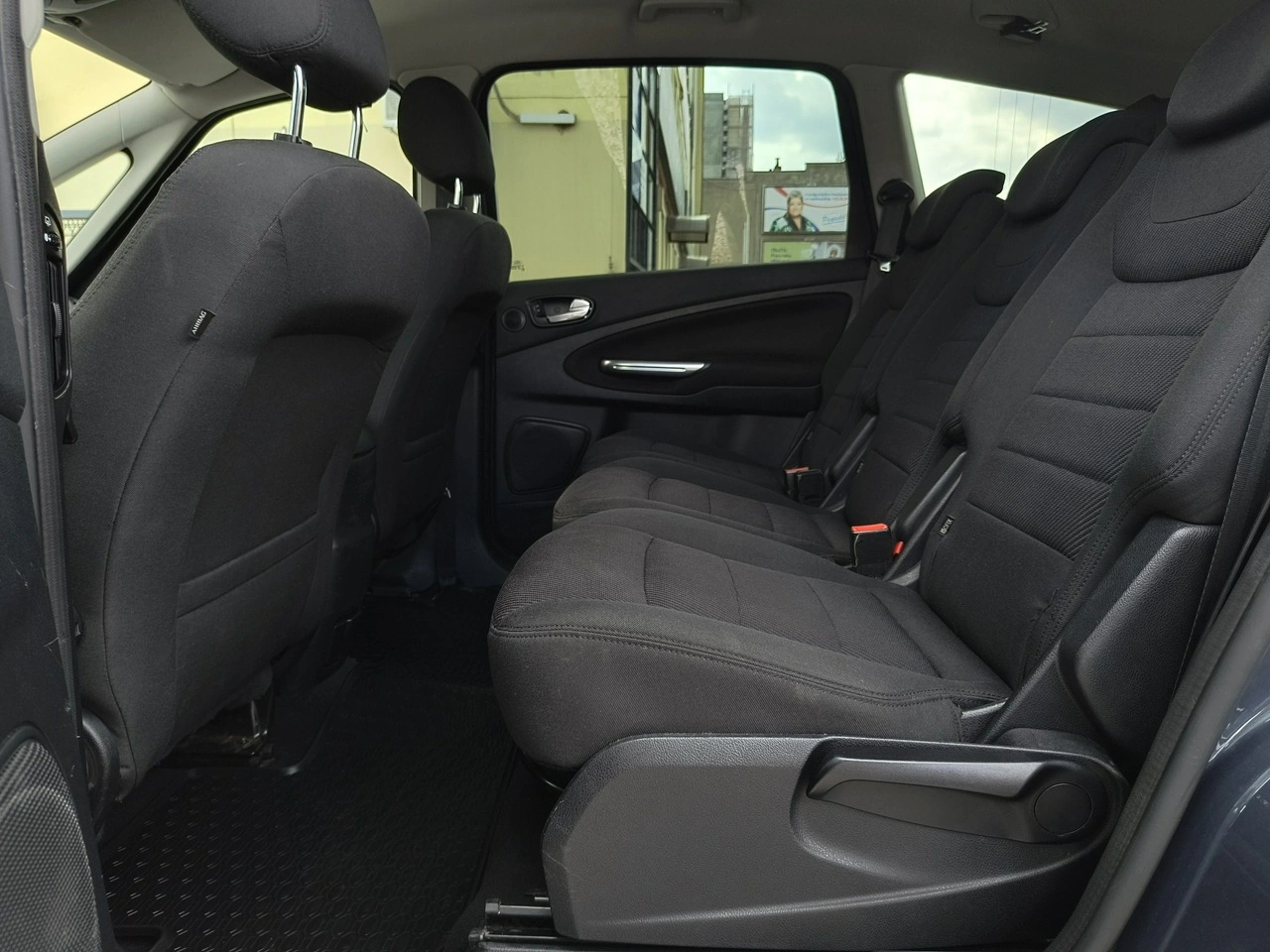 Ford S-Max - Zdjęcie 10