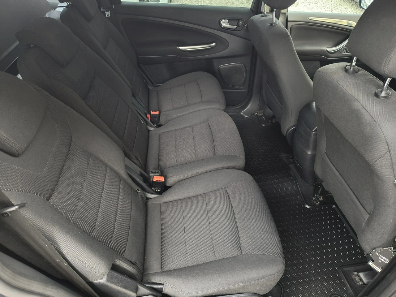 Ford S-Max - Zdjęcie 14