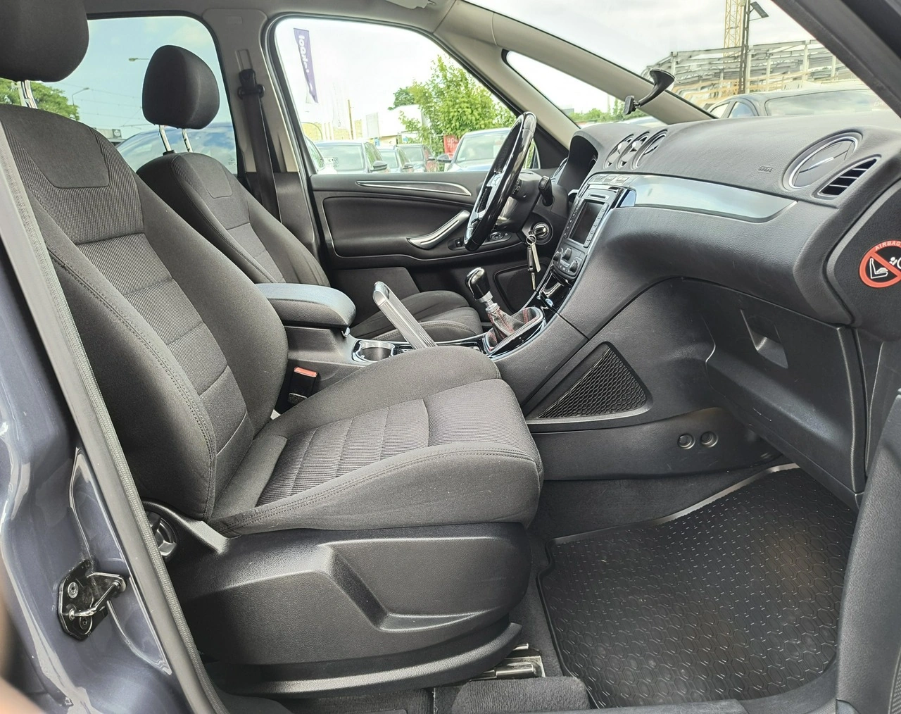 Ford S-Max - Zdjęcie 16