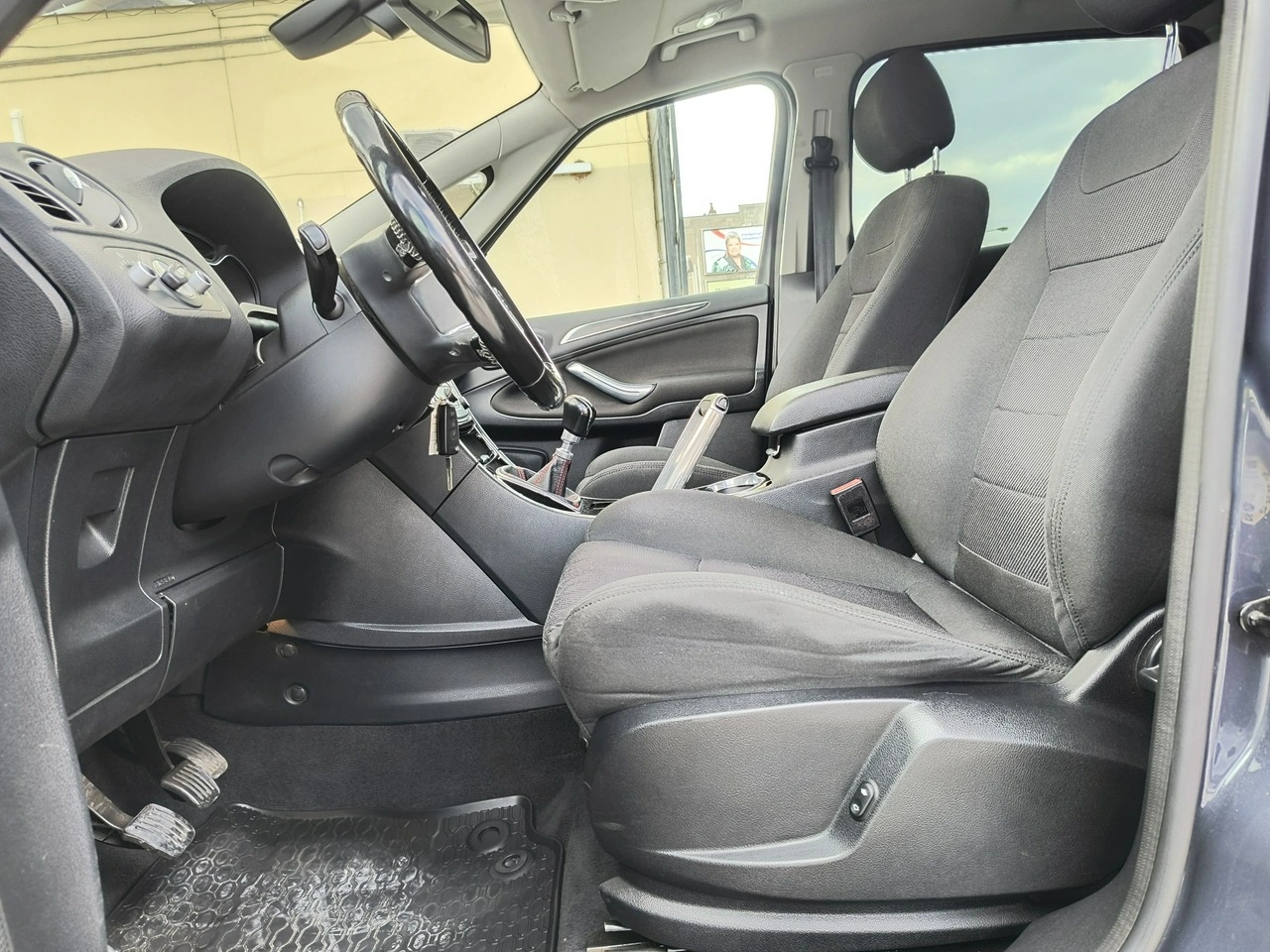 Ford S-Max - Zdjęcie 8