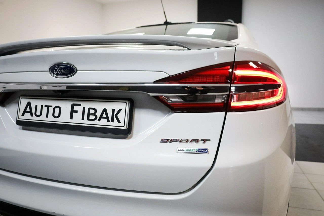 Ford Fusion - Zdjęcie 10