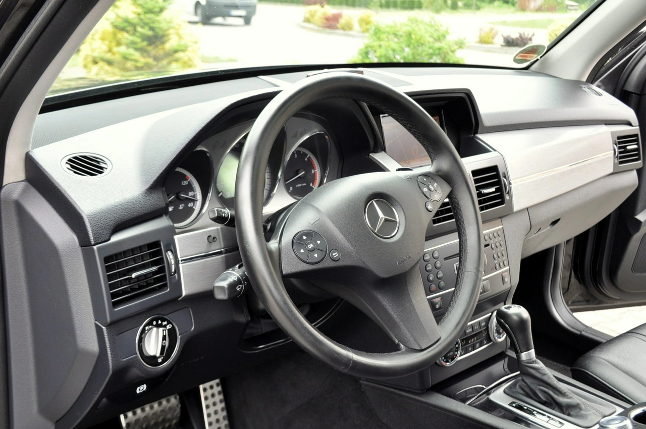 Mercedes GLK 350 - Zdjęcie 23