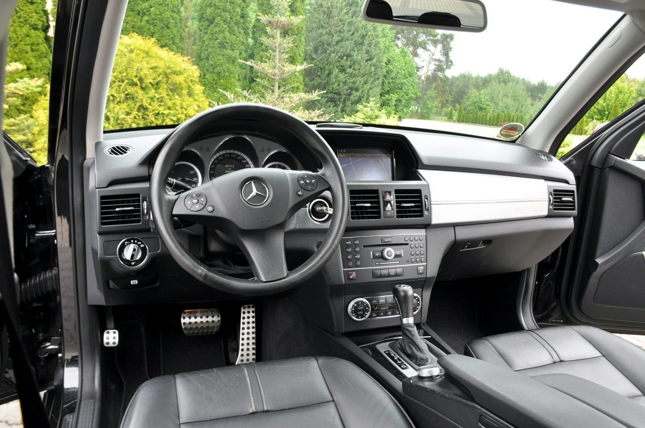 Mercedes GLK 350 - Zdjęcie 30