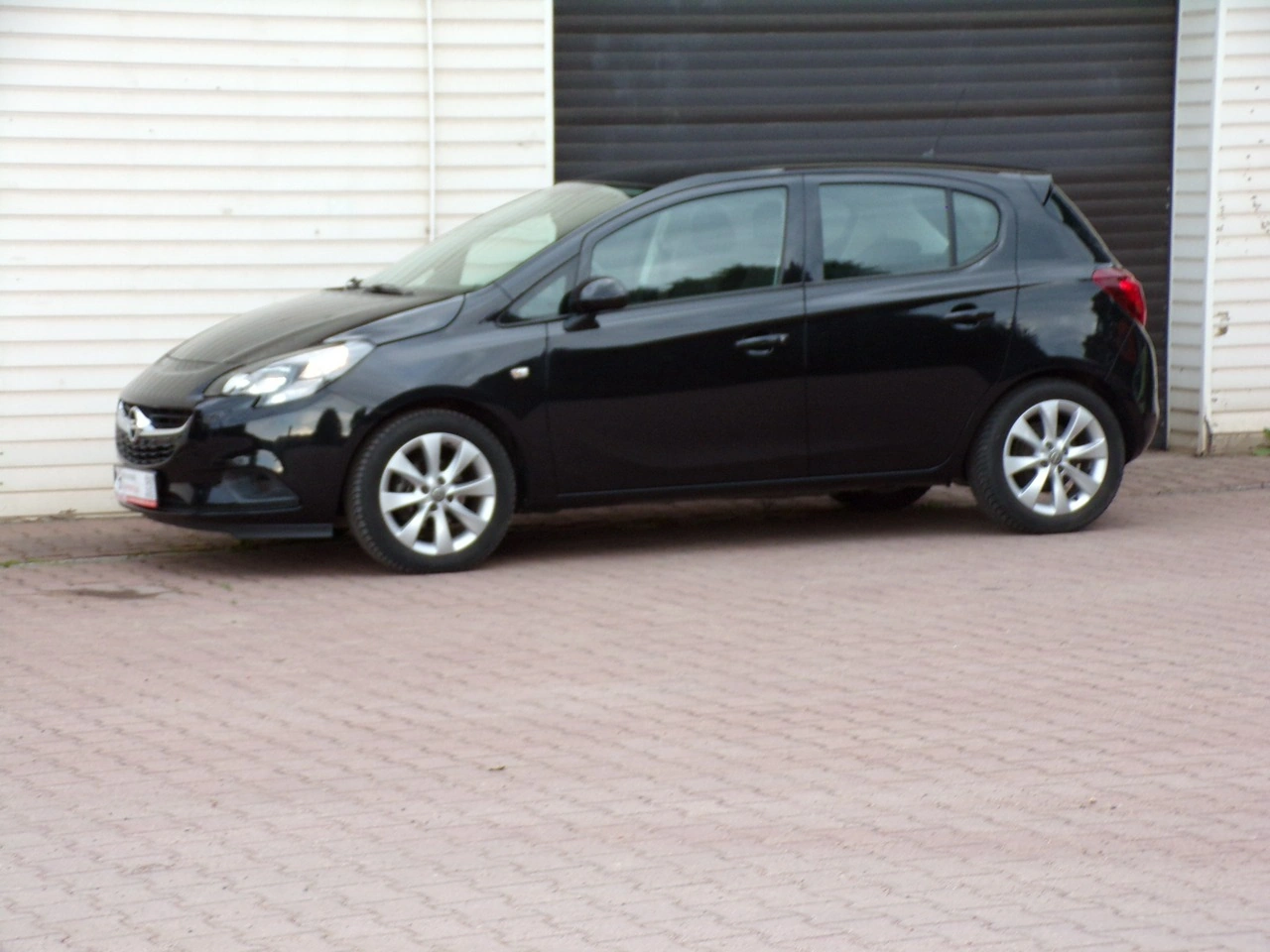 Opel Corsa - Zdjęcie 10