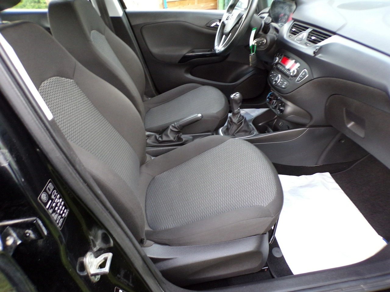 Opel Corsa - Zdjęcie 18