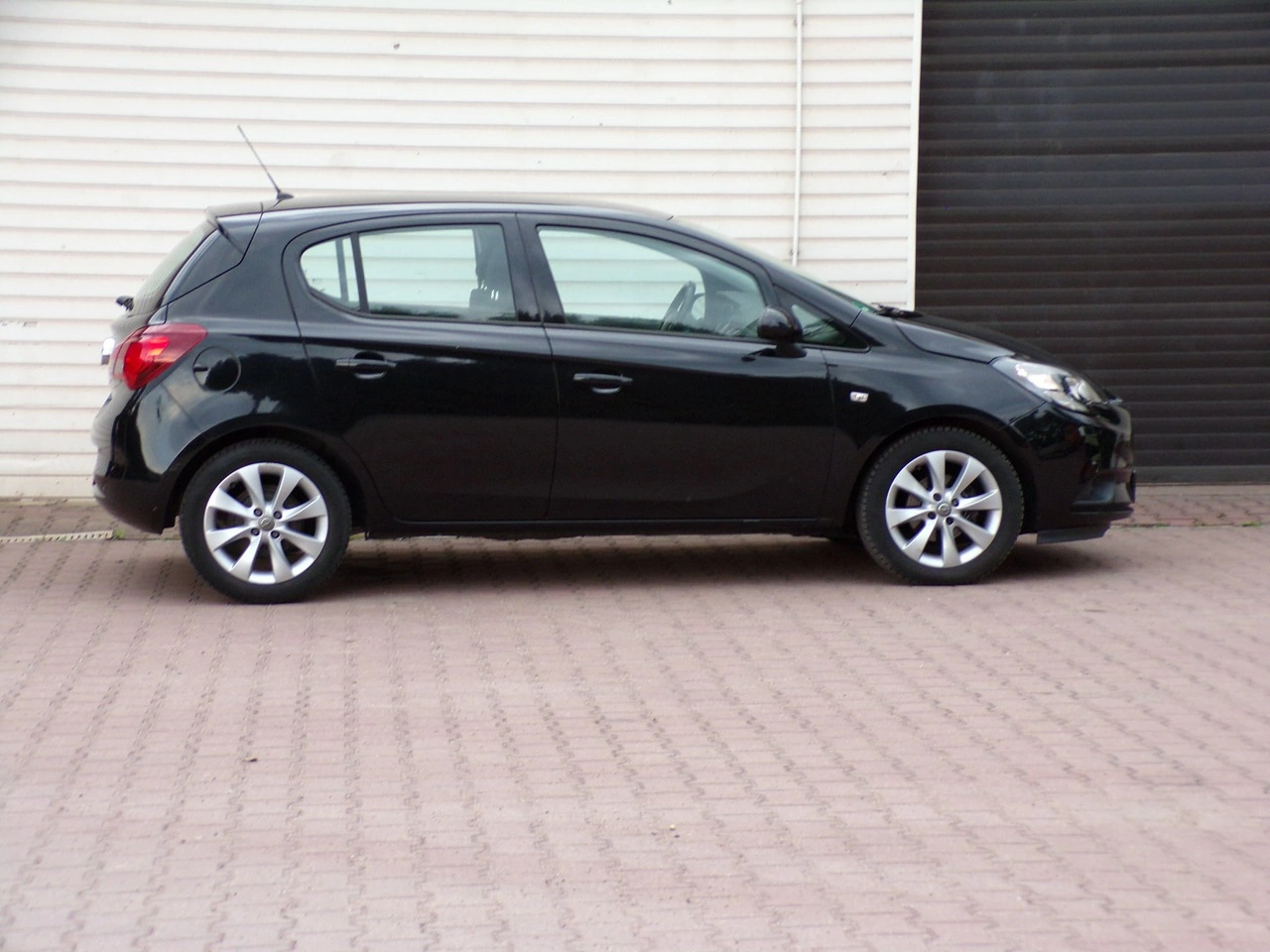 Opel Corsa - Zdjęcie 4