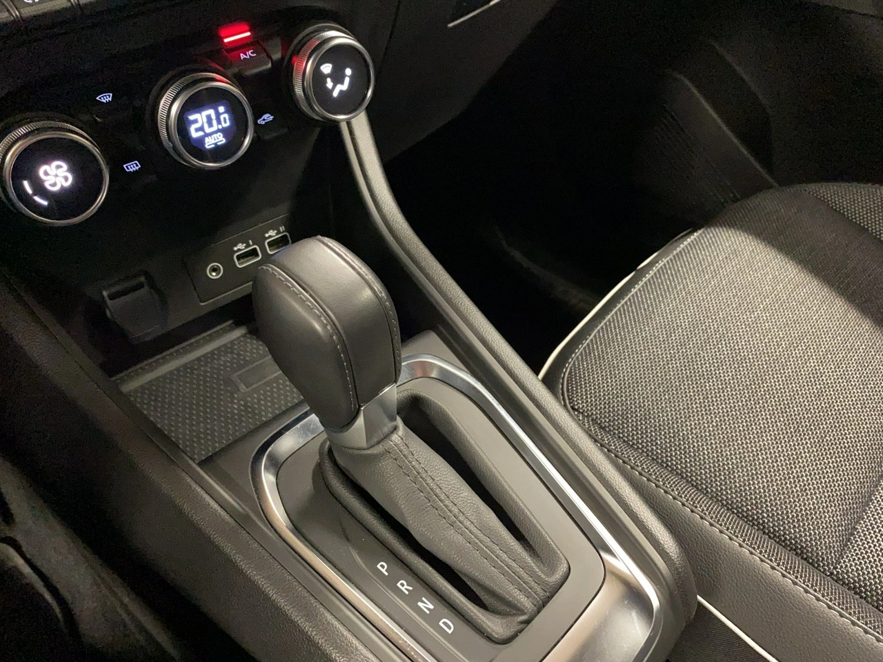Mitsubishi ASX - Zdjęcie 27