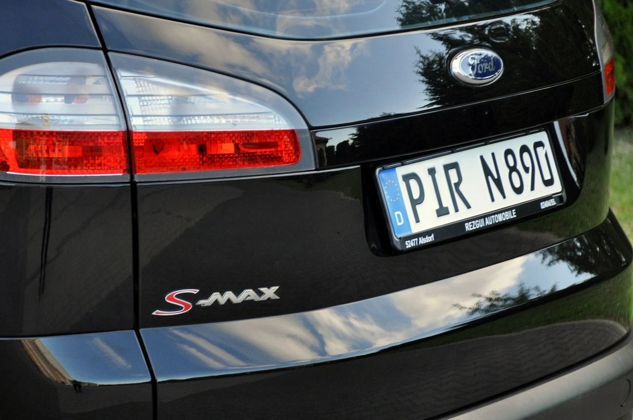 Ford S-Max - Zdjęcie 15