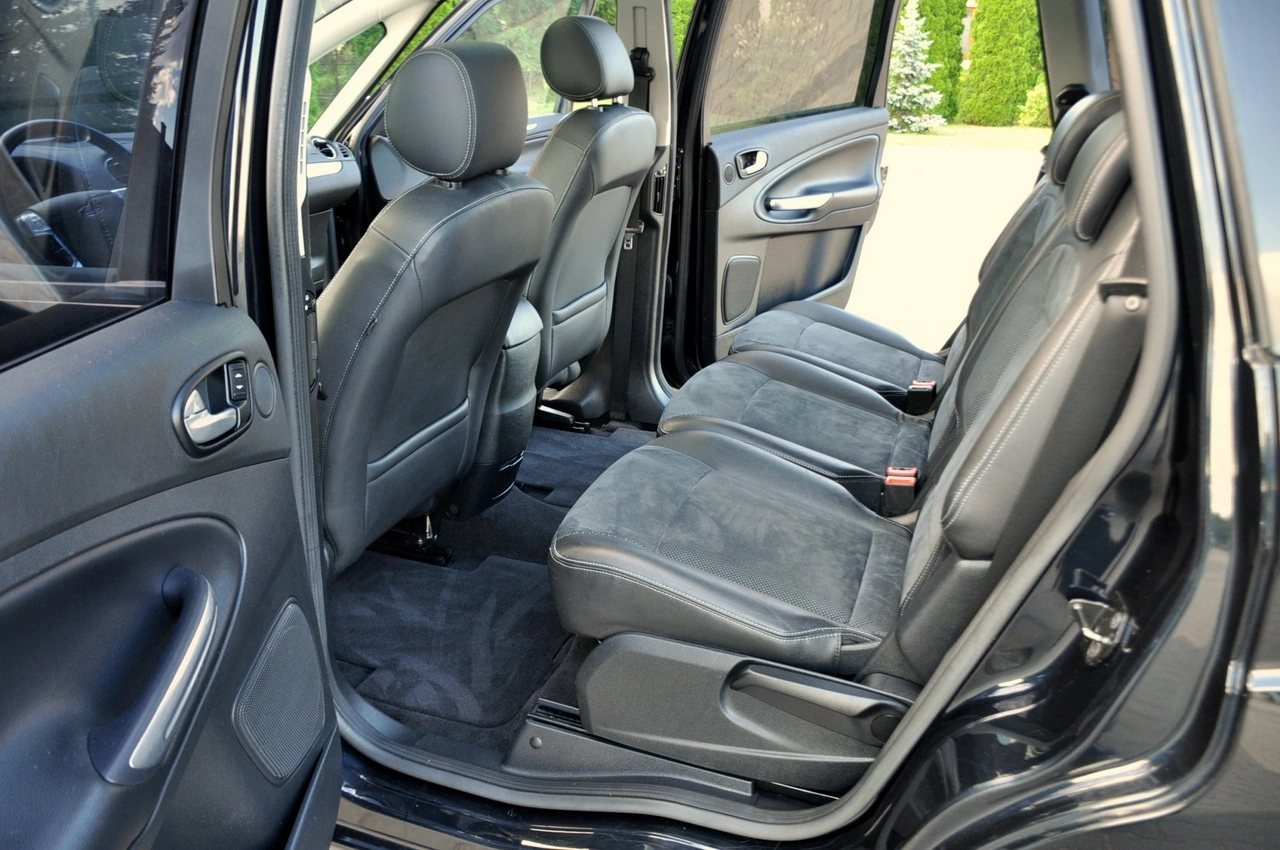 Ford S-Max - Zdjęcie 19