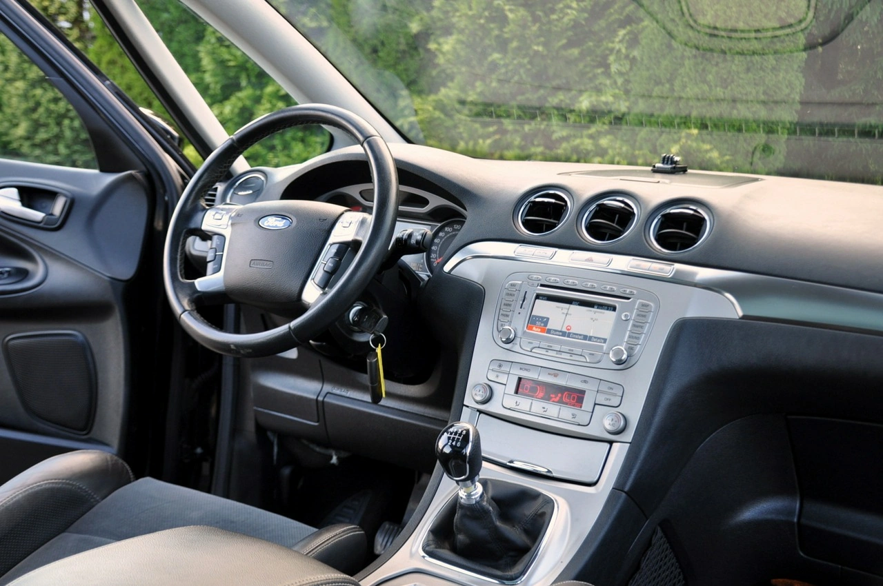 Ford S-Max - Zdjęcie 24