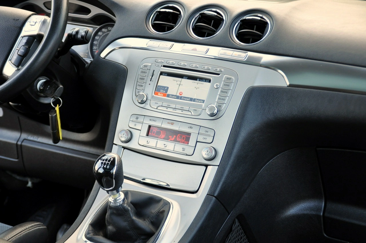 Ford S-Max - Zdjęcie 25