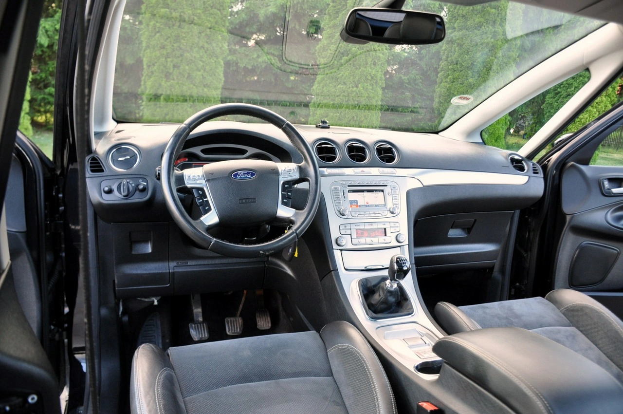 Ford S-Max - Zdjęcie 27