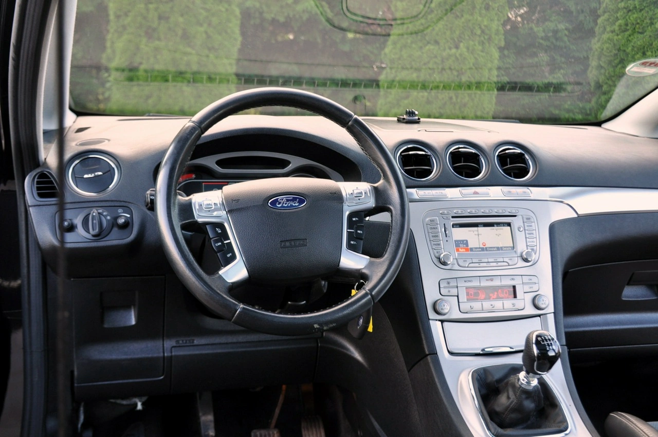 Ford S-Max - Zdjęcie 28