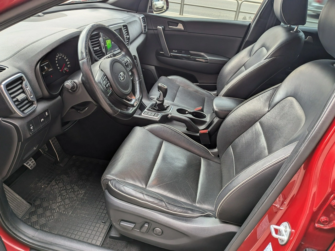 Kia Sportage - Zdjęcie 18