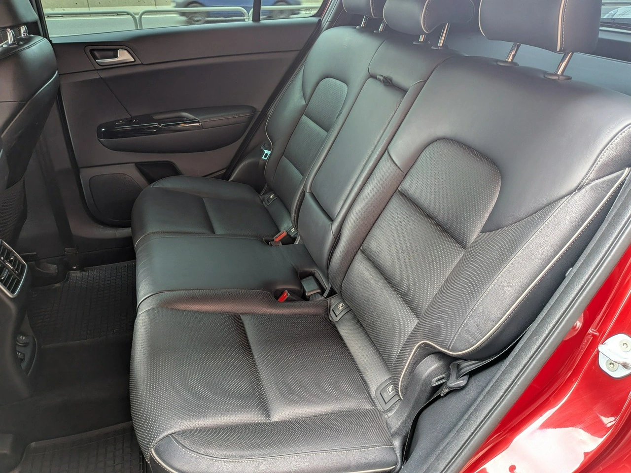 Kia Sportage - Zdjęcie 22