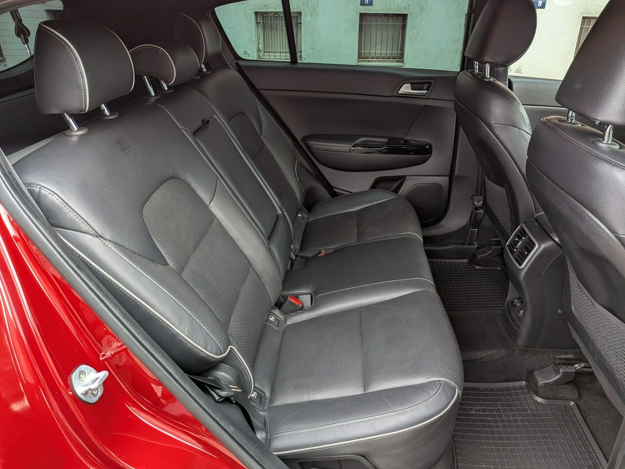 Kia Sportage - Zdjęcie 28