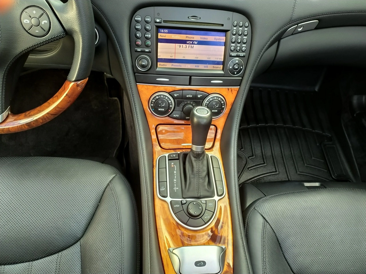 Mercedes SL 550 - Zdjęcie 24
