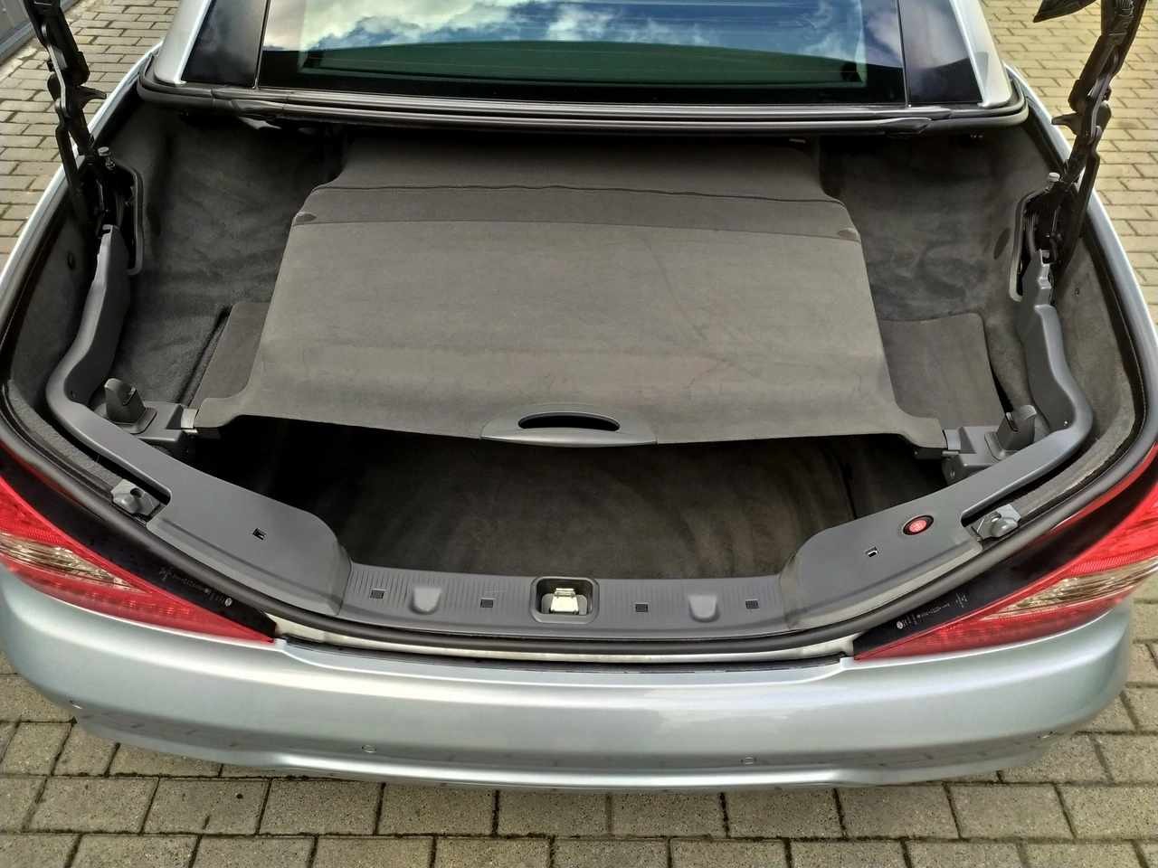 Mercedes SL 550 - Zdjęcie 32
