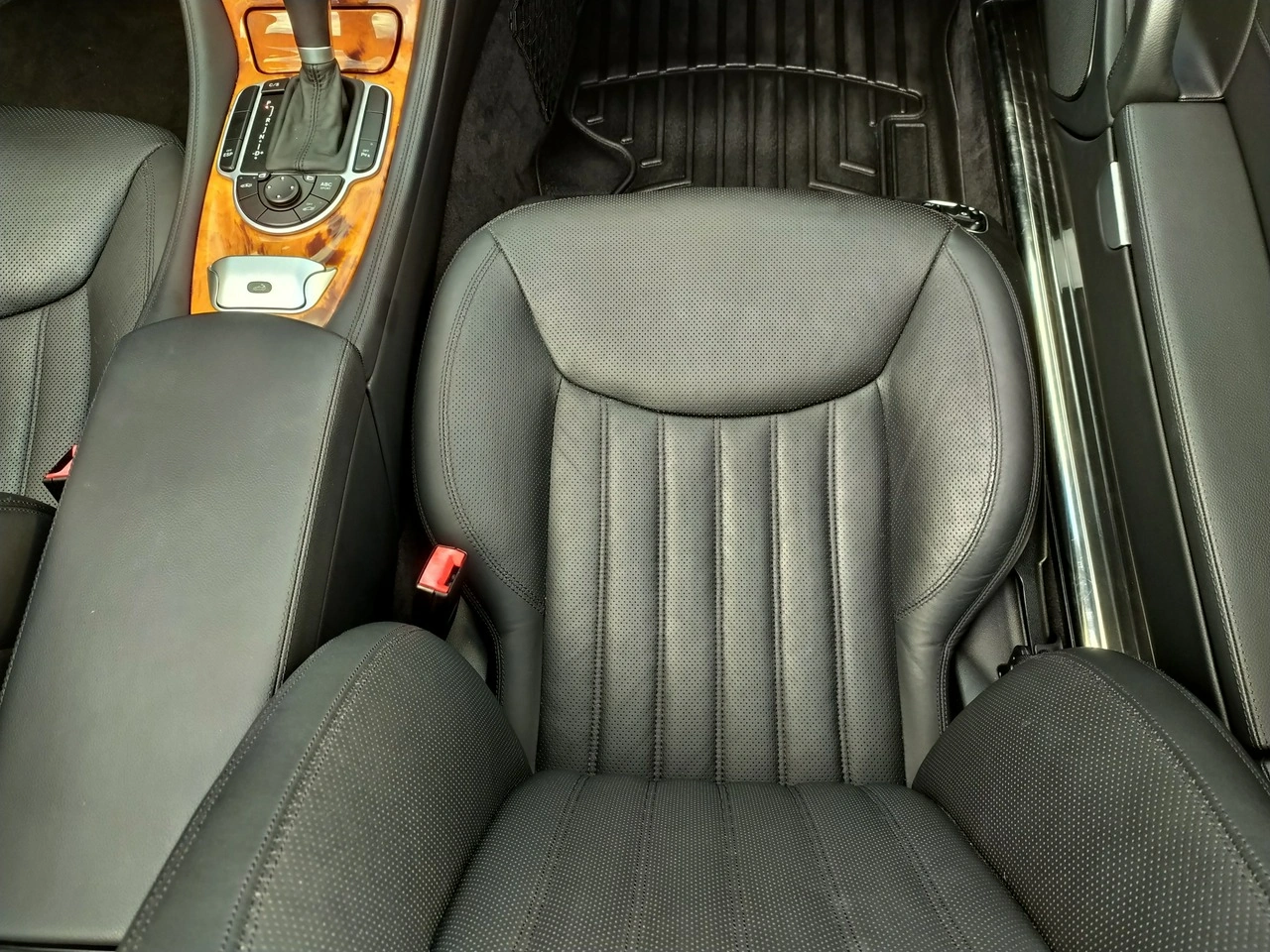 Mercedes SL 550 - Zdjęcie 38