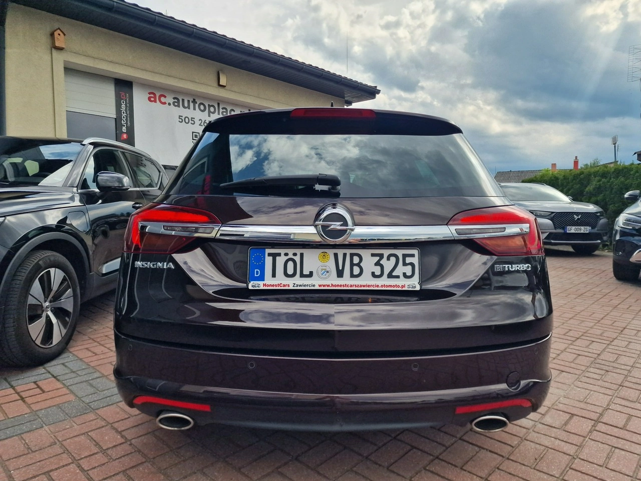 Opel Insignia Sports Tourer - Zdjęcie 11