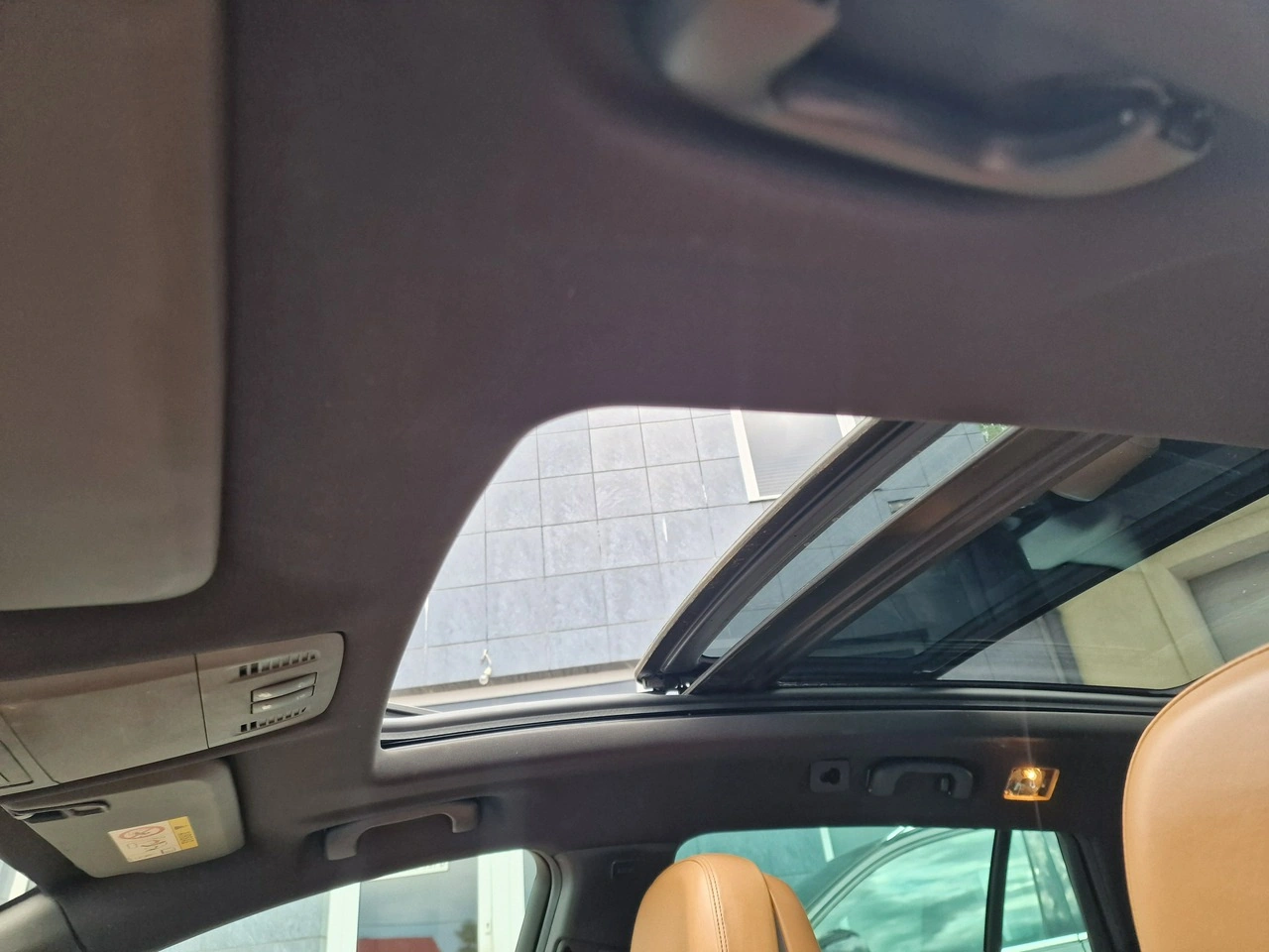 Opel Insignia Sports Tourer - Zdjęcie 33