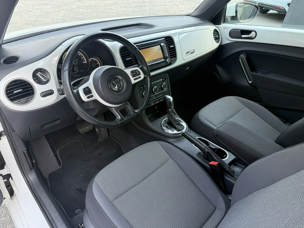 Volkswagen Beetle - Zdjęcie 22