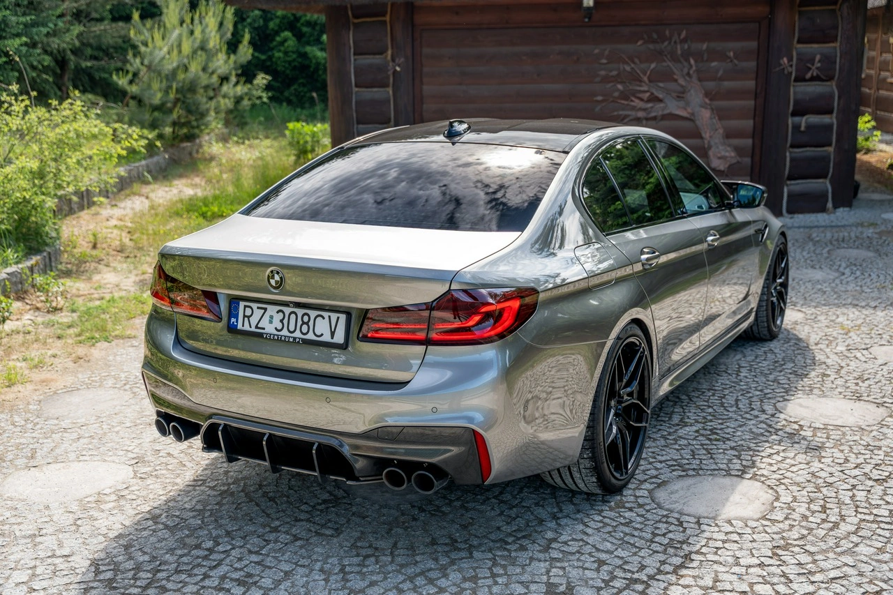 BMW M5 - Zdjęcie 12