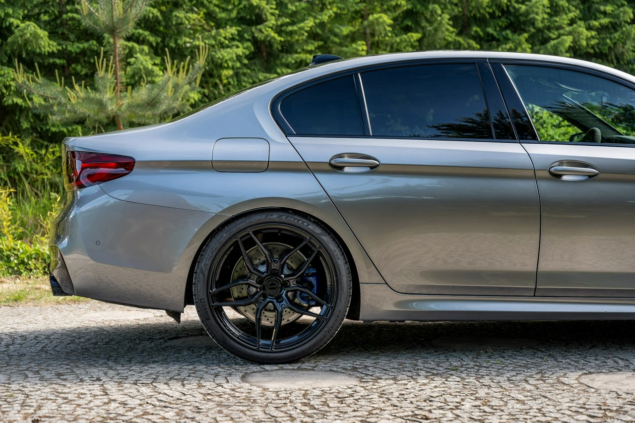 BMW M5 - Zdjęcie 16