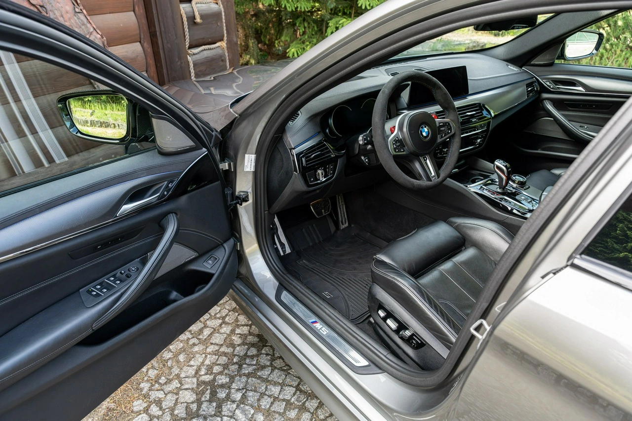 BMW M5 - Zdjęcie 32