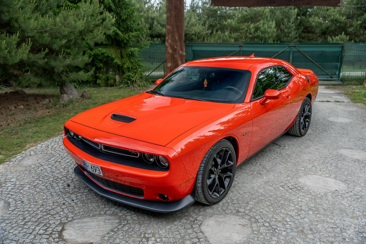 Dodge Challenger - Zdjęcie 20