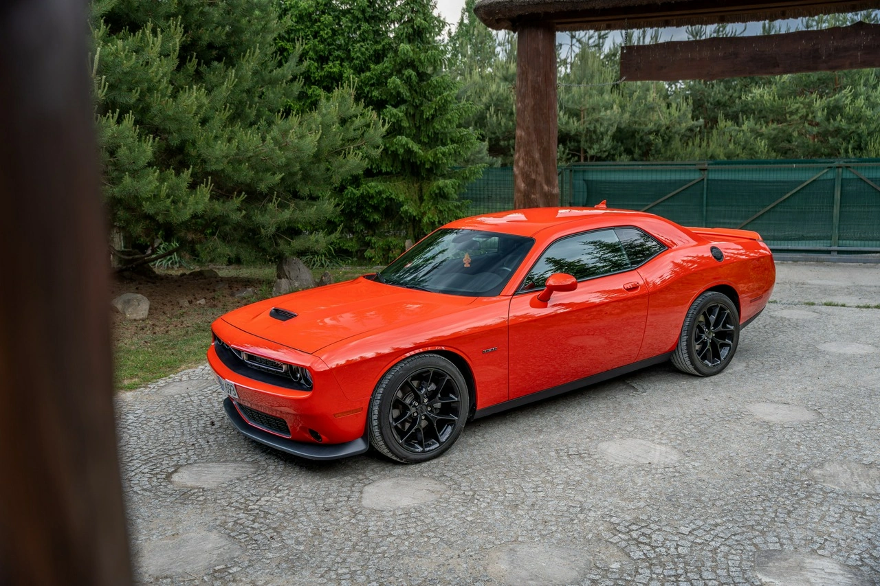 Dodge Challenger - Zdjęcie 2