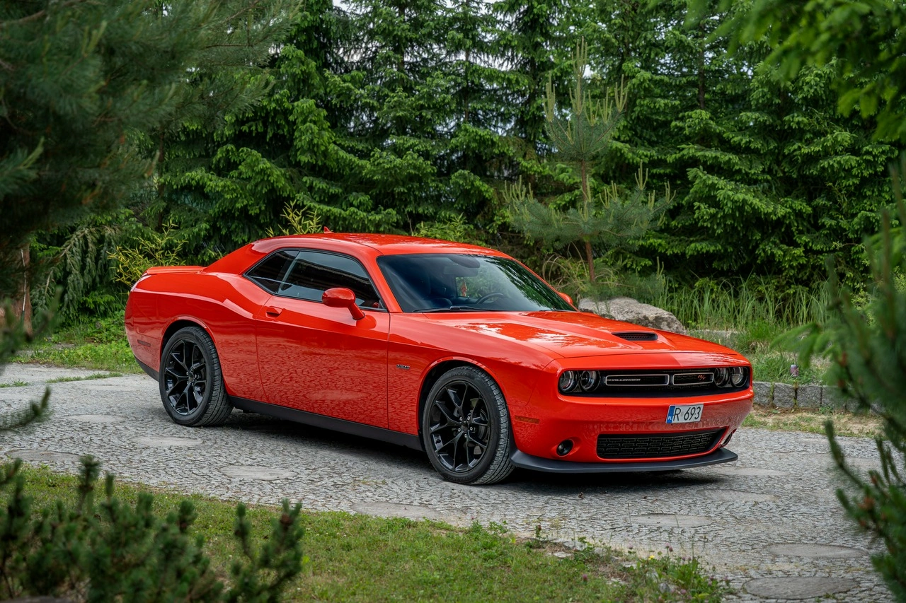 Dodge Challenger - Zdjęcie 32