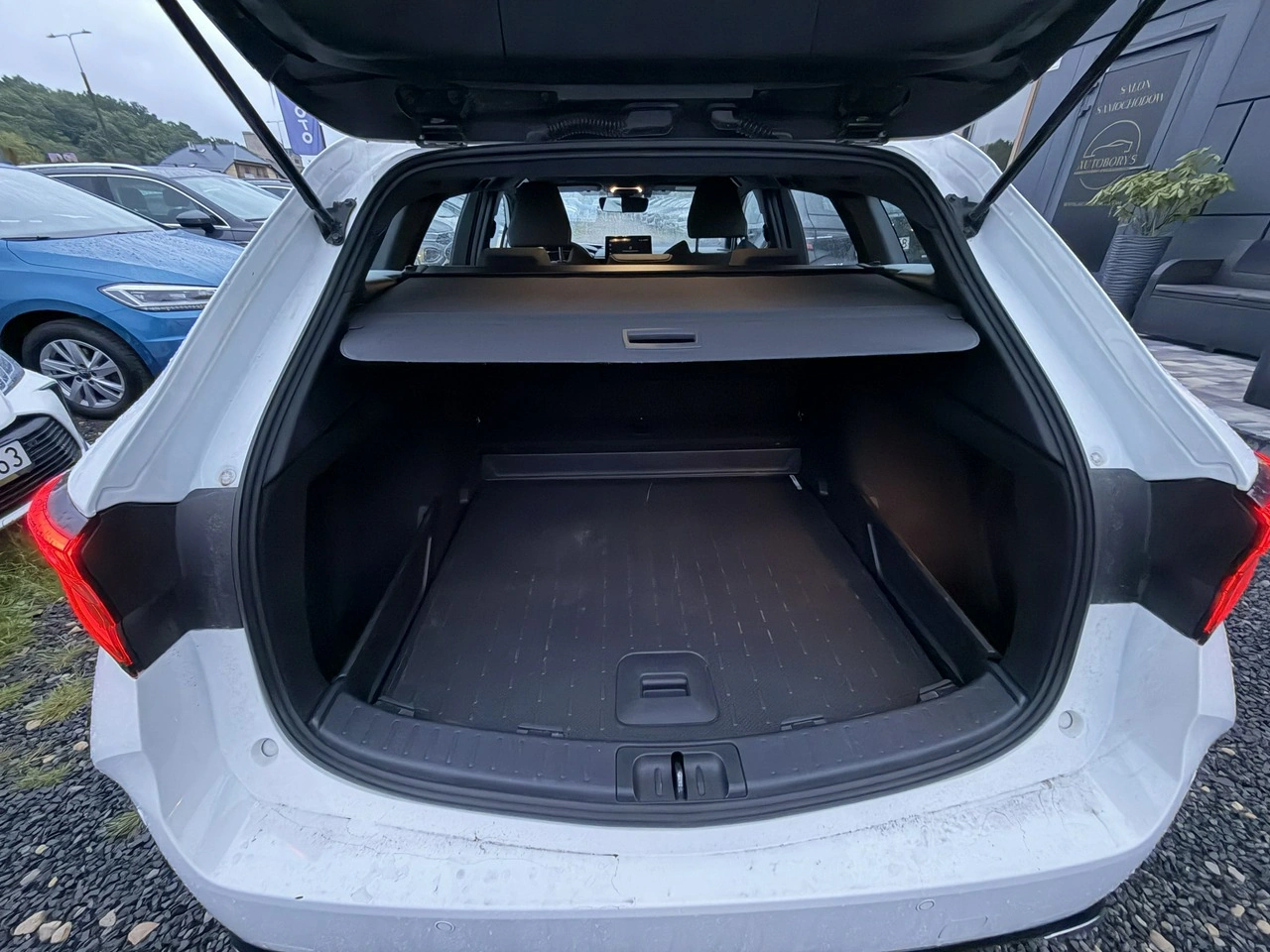Toyota Corolla - Zdjęcie 11