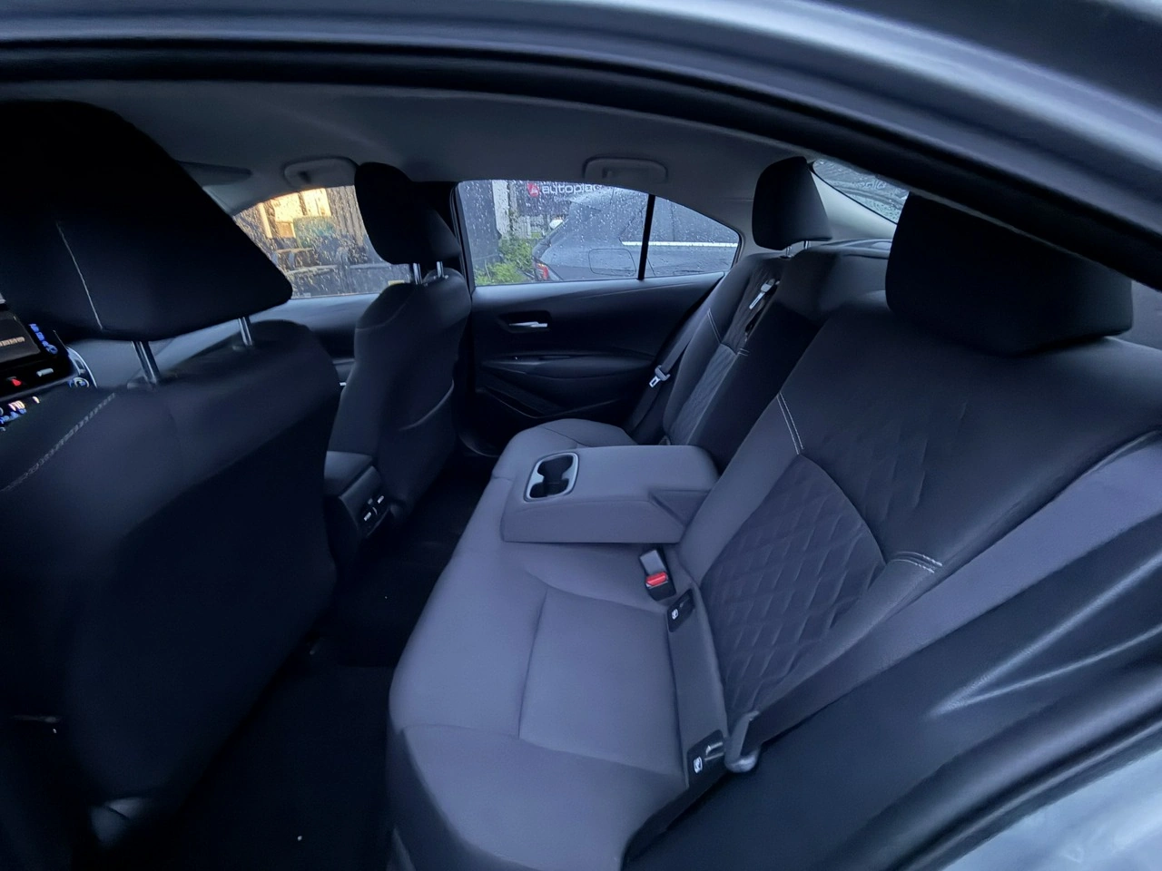 Toyota Corolla - Zdjęcie 15