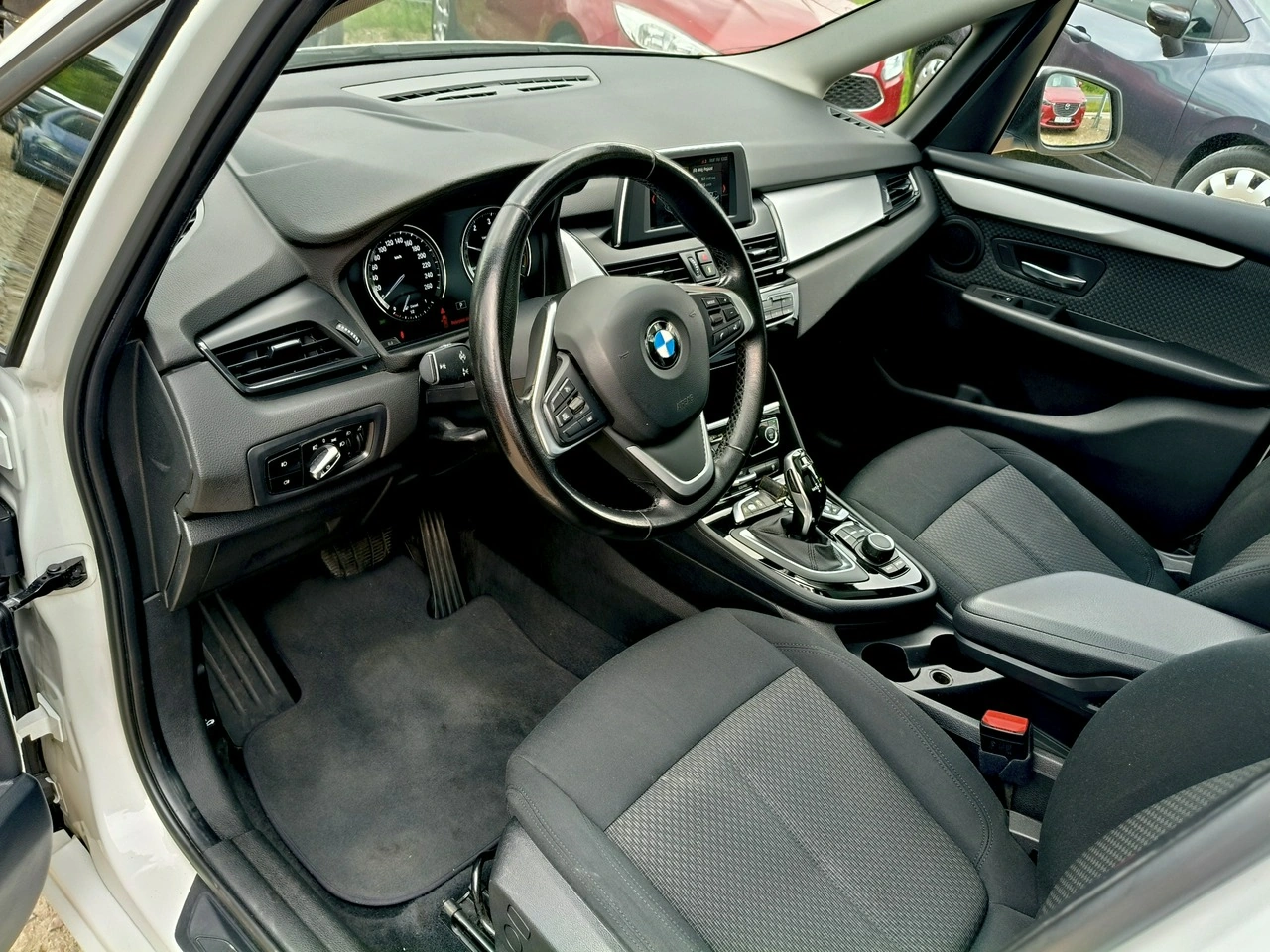 BMW 216 - Zdjęcie 10